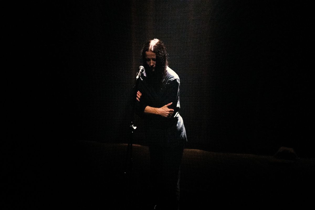 Locandina di Kangding Ray & Óliver Laxe – Sirāt live A/V